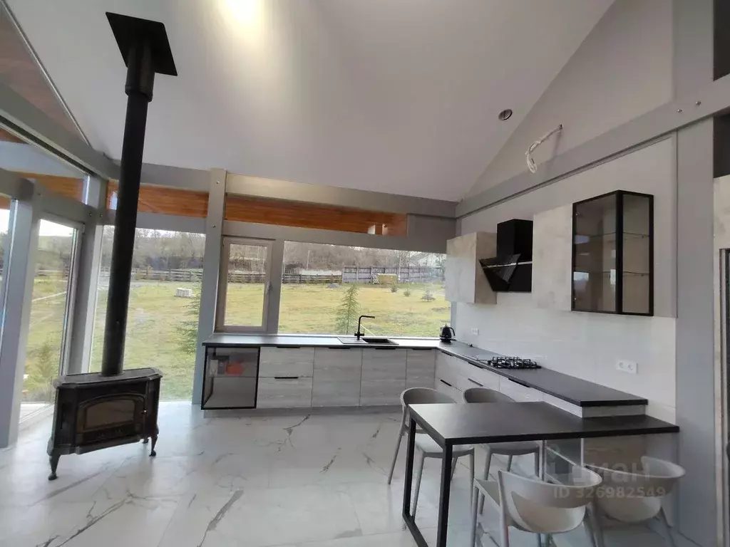 Дом в Крым, Бахчисарайский район, Зеленовское с/пос, с. Богатырь ул. ... - Фото 2