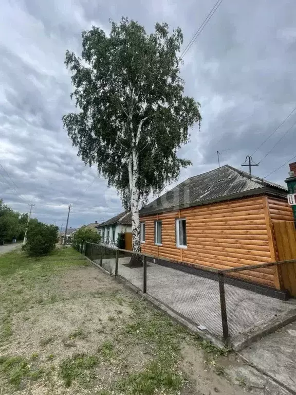 дом в хакасия, черногорск ул. янкова, 31 (76 м) - Фото 1