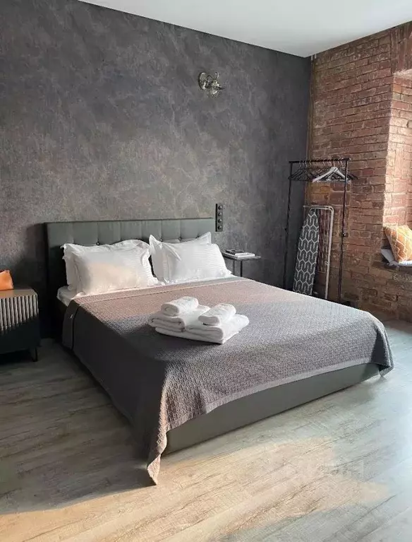 Студия Приморский край, Владивосток Светланская ул., 37 (30.0 м) - Фото 1