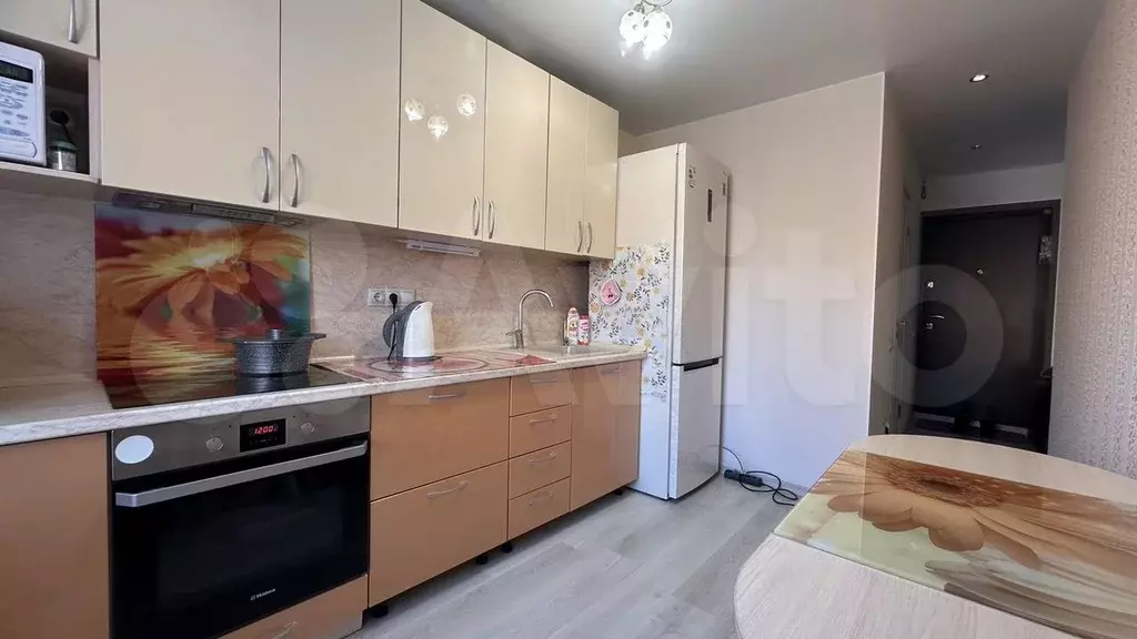 2-к. квартира, 50 м, 8/10 эт. - Фото 1