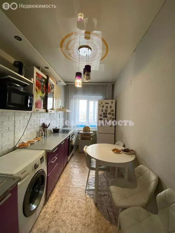 3-комнатная квартира: Кызыл, улица Ооржака Лопсанчапа, 35/2 (68.3 м) - Фото 0