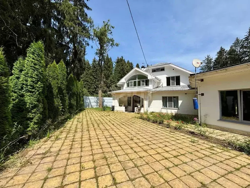 Дом в Московская область, Сергиев Посад Семхоз мкр, ул. Вокзальная, 72 ... - Фото 1