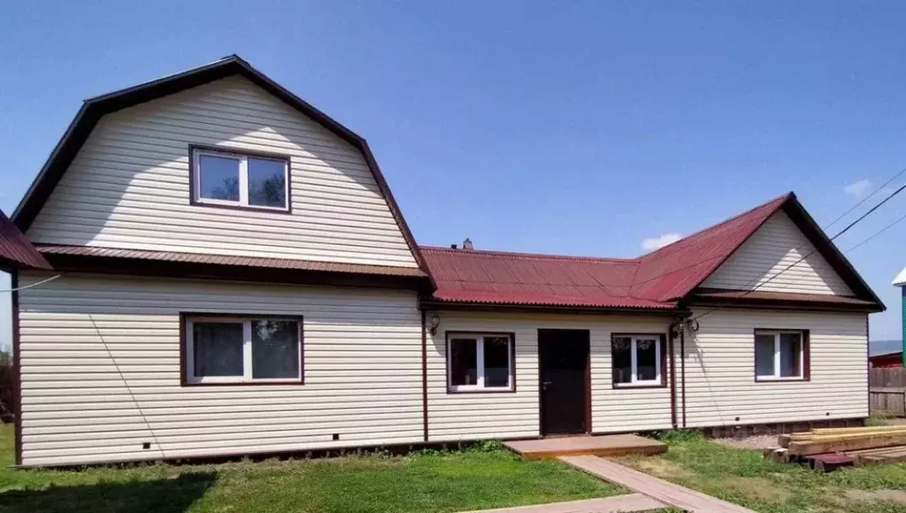 Дом в Иркутская область, с. Оса ул. Первомайская, 32 (124 м) - Фото 1