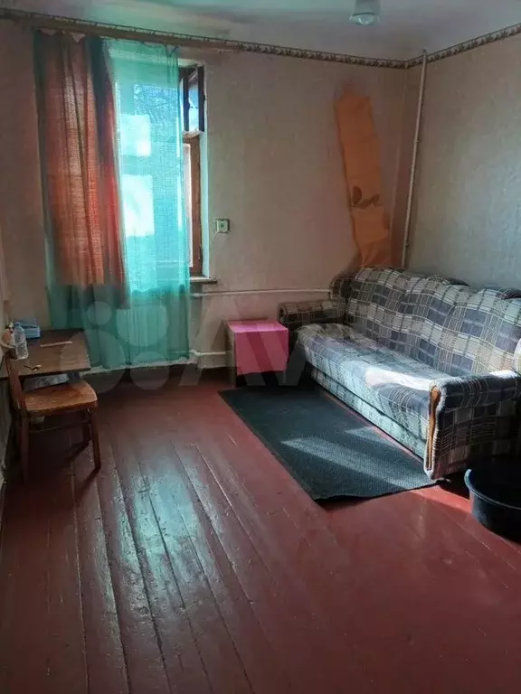 Комната 15 м в 3-к., 2/2 эт. - Фото 1