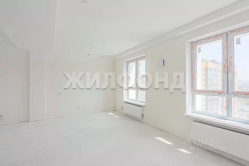 2-к кв. Новосибирская область, Новосибирск Междуреченская ул., 3 (52.3 ... - Фото 1