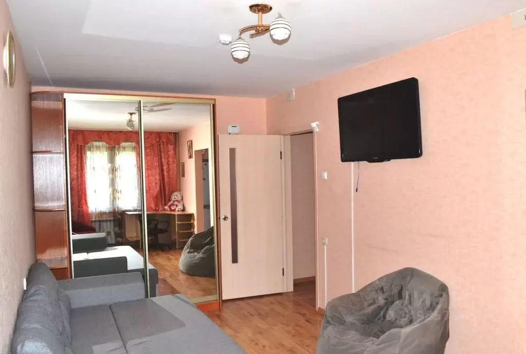 1-к кв. Челябинская область, Челябинск ул. Александра Шмакова, 10 ... - Фото 1