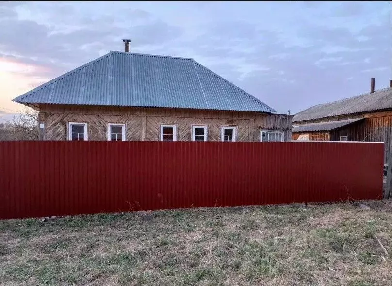 Дом в Нижегородская область, Дивеевский муниципальный округ, с. ... - Фото 0