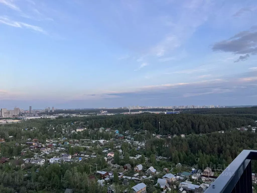 2-к кв. Свердловская область, Екатеринбург ВИЗ жилрайон, Жилой ... - Фото 1