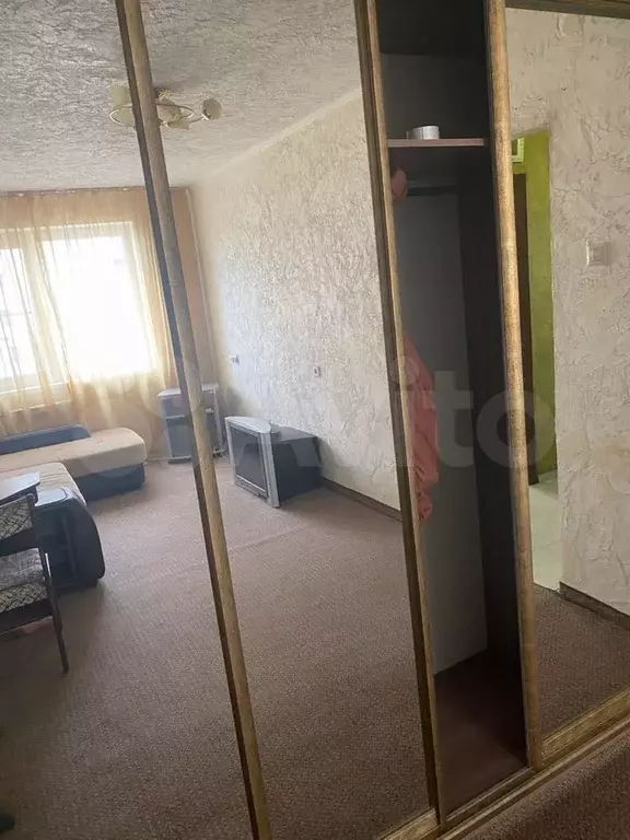 1-к. квартира, 35 м, 4/10 эт. - Фото 1