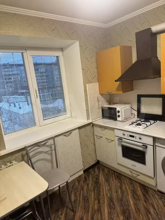 1-к. квартира, 30 м, 5/5 эт. - Фото 0