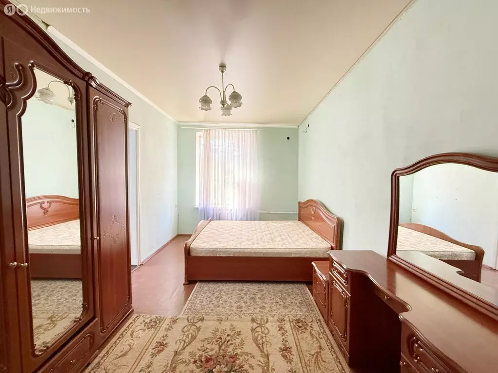 4-комнатная квартира: Нальчик, проспект Ленина, 42 (95 м) - Фото 0