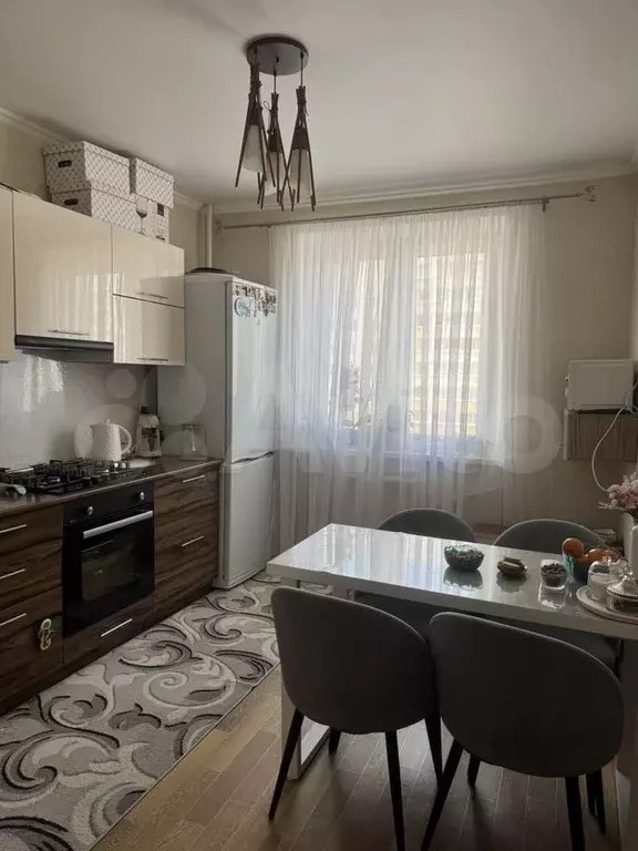 1-к. квартира, 44 м, 4/10 эт. - Фото 0