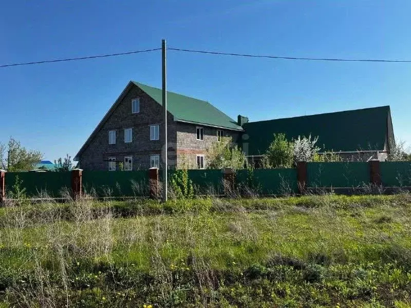 Дом в Башкортостан, Уфимский район, Булгаковский сельсовет, д. Дубки ... - Фото 1