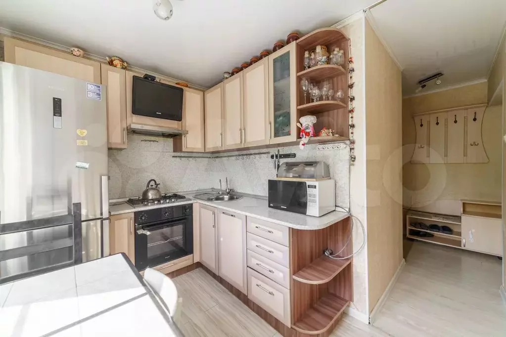 3-к. квартира, 55 м, 5/9 эт. - Фото 1