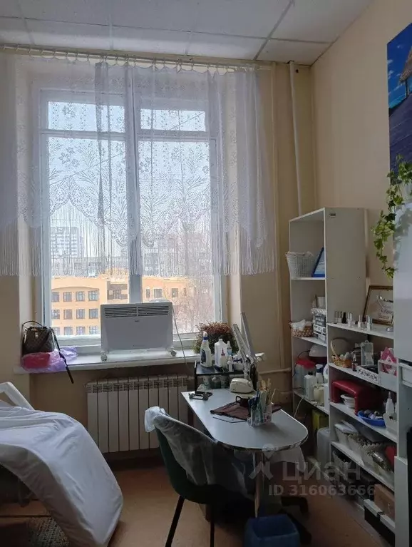 Офис в Новосибирская область, Новосибирск ул. Авиастроителей, 5/1 (17 ... - Фото 1