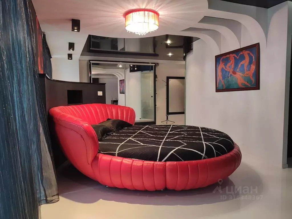 Студия Пермский край, Пермь ул. Пушкина, 50 (50.0 м) - Фото 1