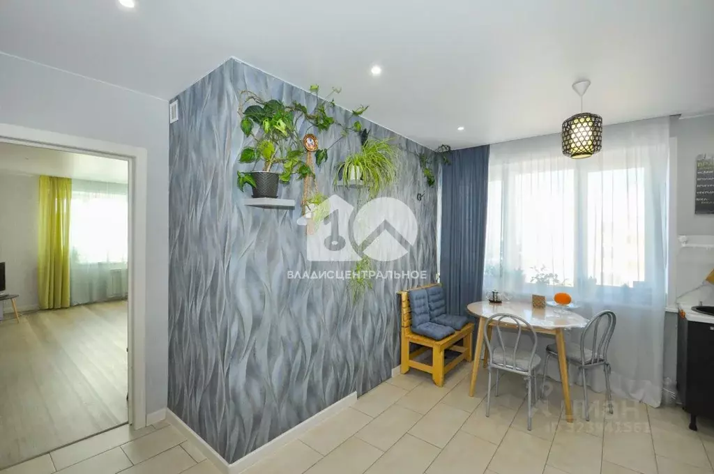 3-к кв. Новосибирская область, Новосибирск ул. Дмитрия Шмонина, 3 ... - Фото 1