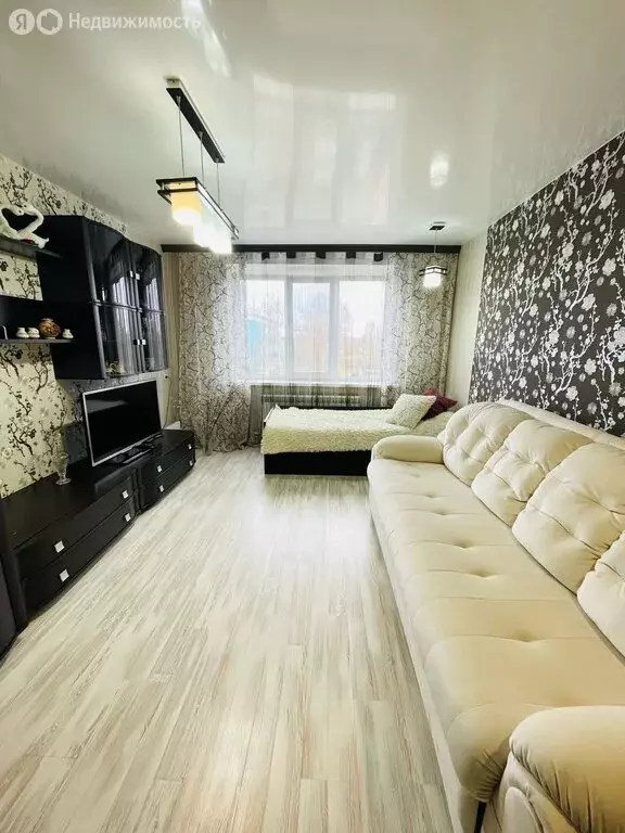 3-комнатная квартира: Сокол, Советская улица, 62 (65.2 м) - Фото 0