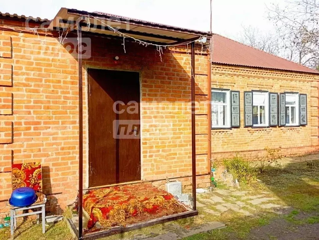 Дом в Краснодарский край, Щербиновский район, Новощербиновская ст-ца ... - Фото 0