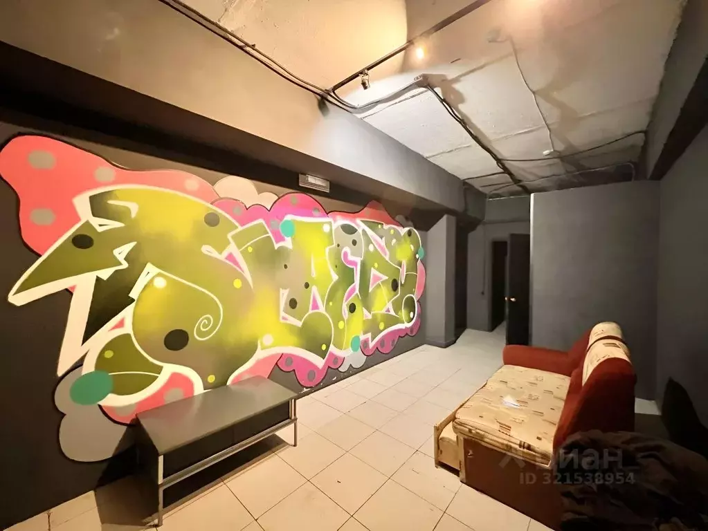 Помещение свободного назначения в Тульская область, Новомосковск ... - Фото 1