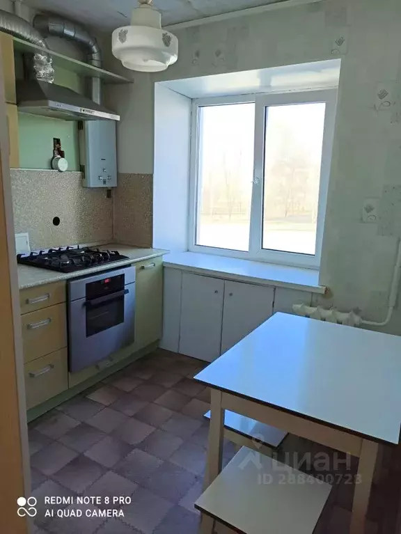 3-к кв. Башкортостан, Уфа ул. 50-летия Октября, 26 (55.6 м) - Фото 1