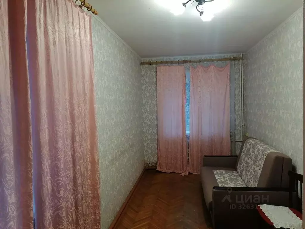 2-к кв. Московская область, Кубинка 14-й участок тер., 18 (42.0 м) - Фото 1