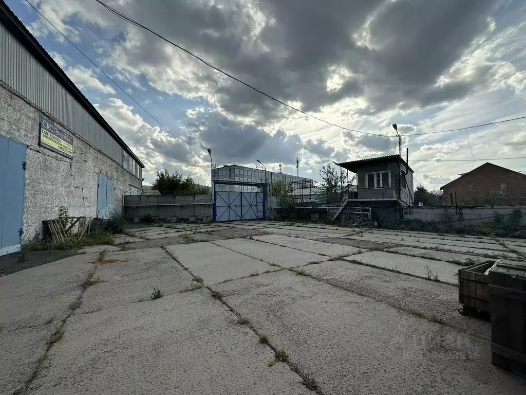 Помещение свободного назначения в Красноярский край, Красноярск ул. 60 ... - Фото 1