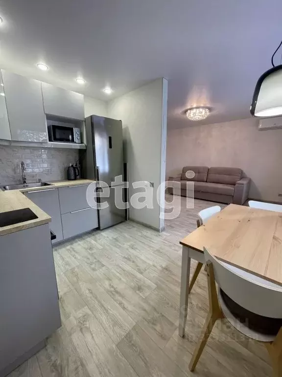 Студия Тюменская область, Тюмень ул. Александра Матросова, 1 (30.0 м) - Фото 1