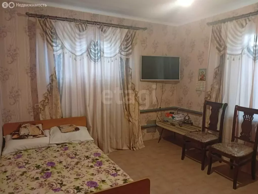 Дом в Астрахань, Краснознамённая улица (135.8 м) - Фото 1