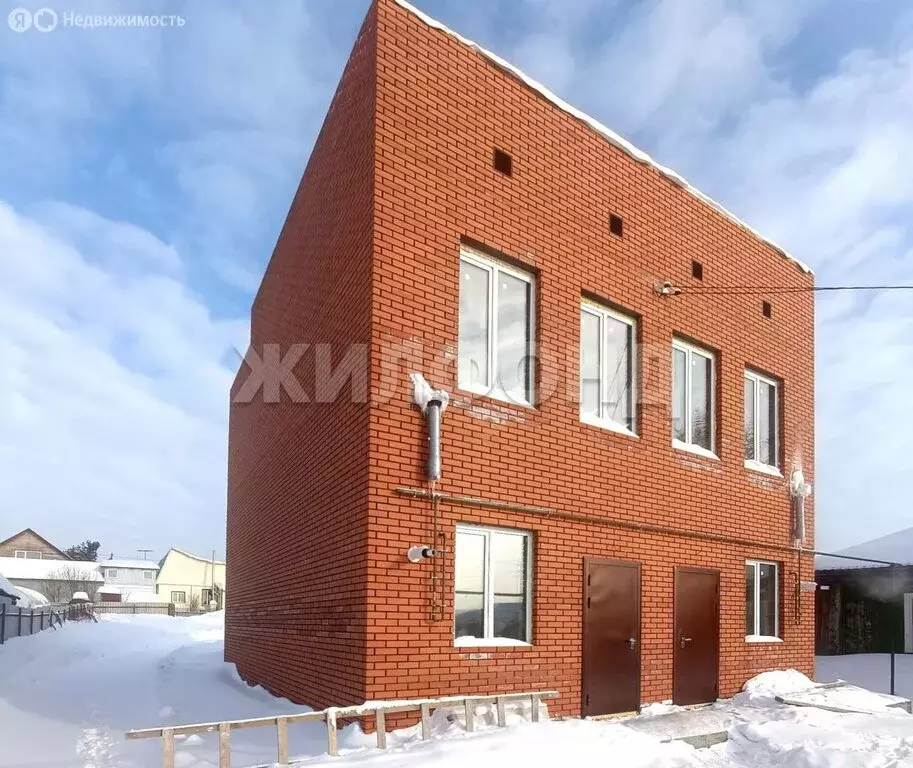 Дом в Новосибирская область, рабочий посёлок Колывань, улица Щетинкина ... - Фото 1