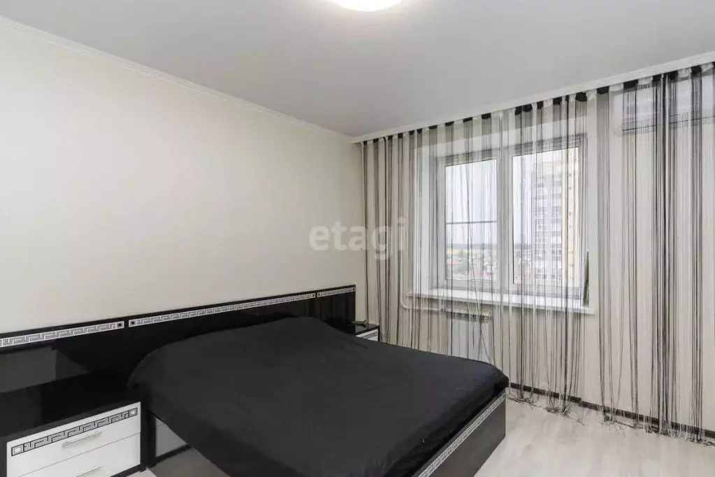 2-к кв. Тюменская область, Тюмень ул. Линейная, 7 (67.1 м) - Фото 1