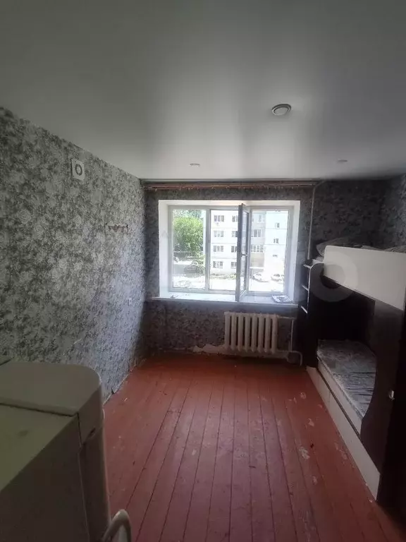 Комната 12,8 м в 1-к., 3/5 эт. - Фото 1