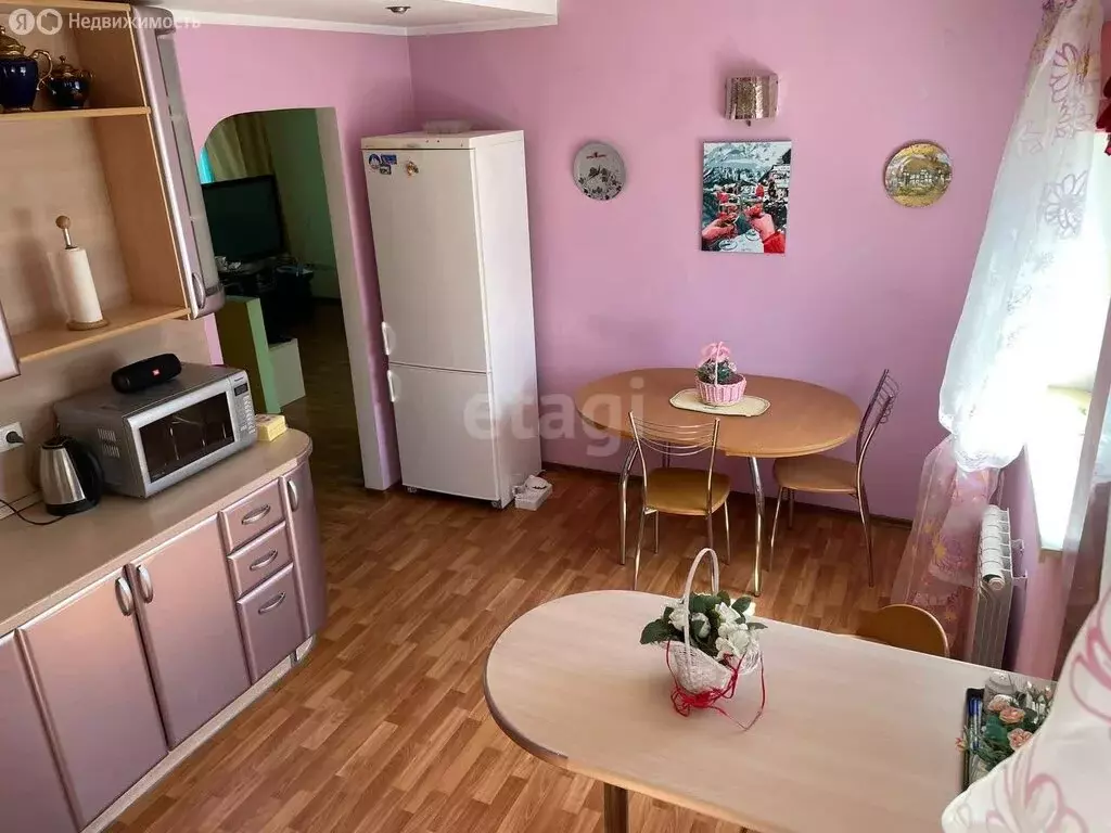 Дом в село Подстепки, Набережная улица (435 м) - Фото 1