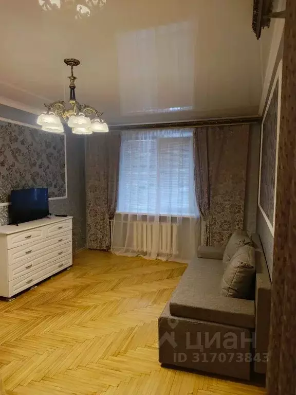 1-к кв. Ставропольский край, Кисловодск ул. Андрея Губина, 62 (37.0 м) - Фото 0