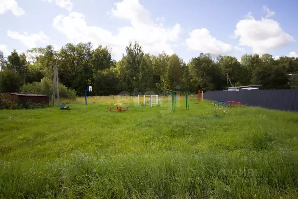 Участок в Калужская область, Калуга городской округ, д. Ильинка ул. ... - Фото 1