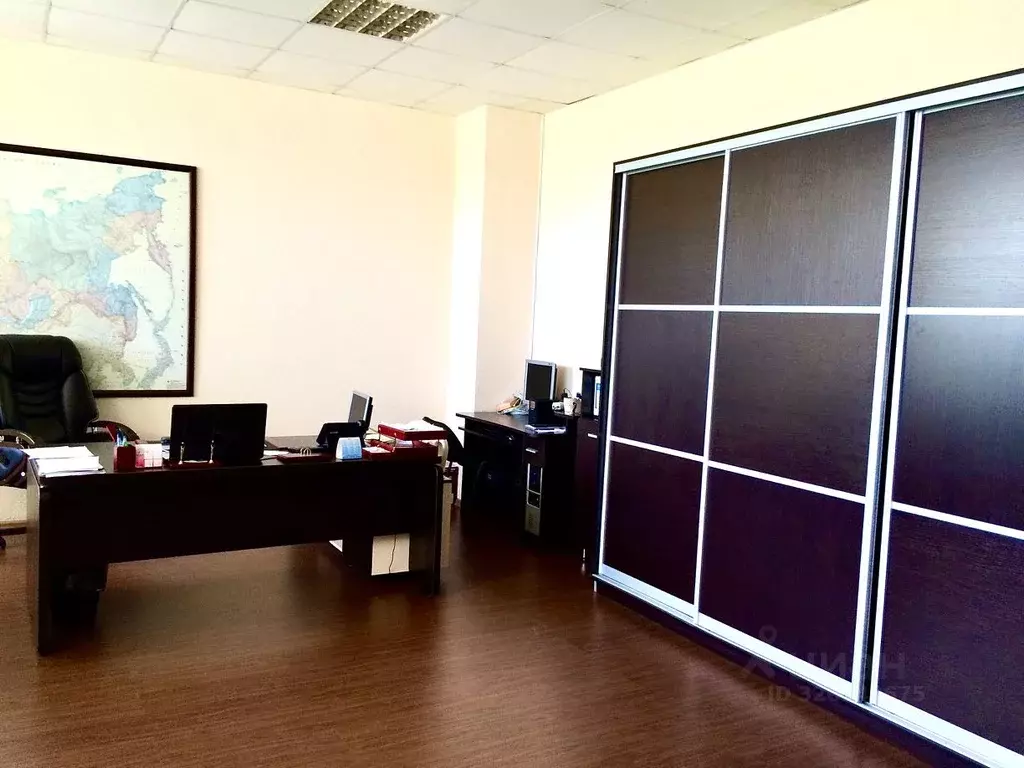 Офис в Волгоградская область, Волгоград ул. Кирова, 121А (51 м) - Фото 2