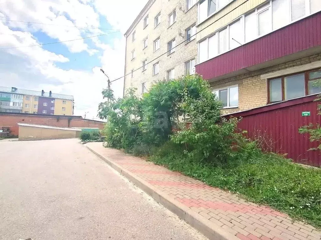 3-к кв. Белгородская область, Новый Оскол пер. Павлова, 7 (56.9 м) - Фото 2