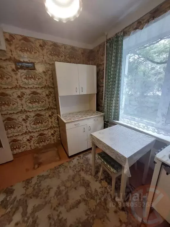 2-к кв. Крым, Симферополь ул. Залесская, 82/63 (44.9 м) - Фото 1
