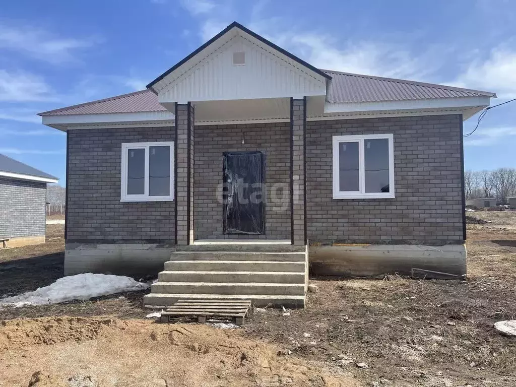 Дом в Башкортостан, Иглинский район, Акбердинский сельсовет, ... - Фото 2