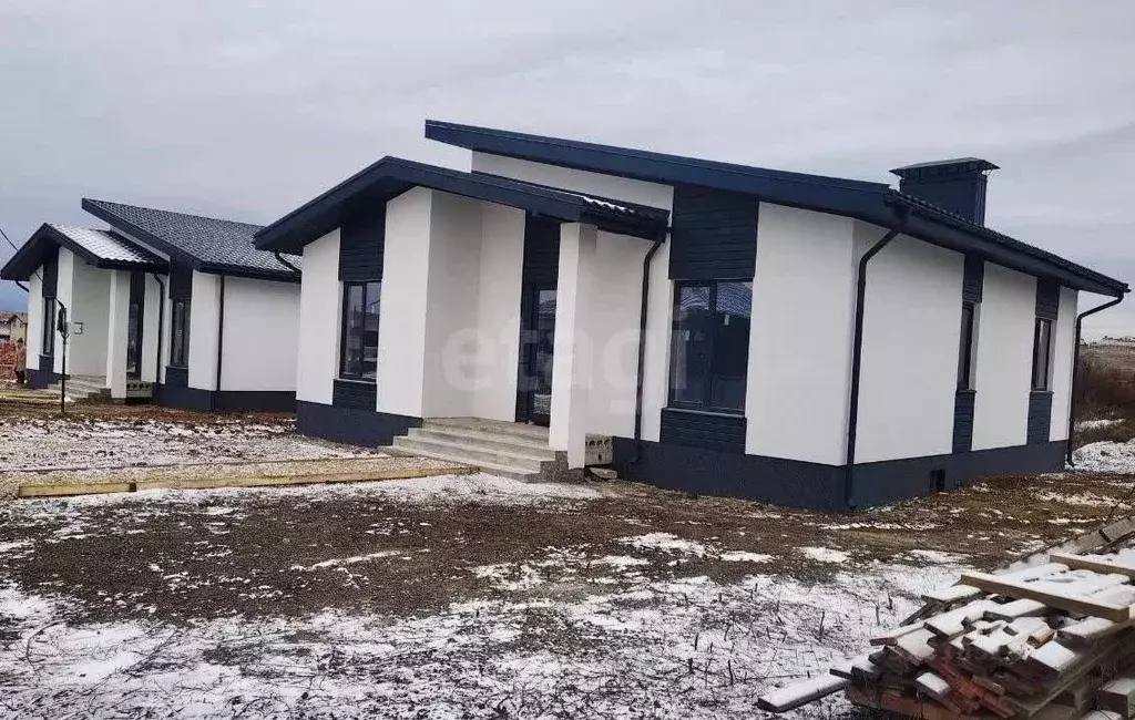 Дом в Саратовская область, д. Мергичевка ул. Малая Приовражная (103 м) - Фото 2