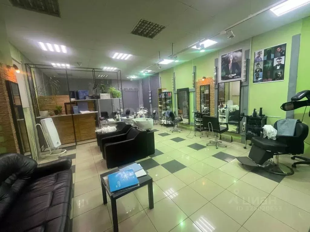 Помещение свободного назначения в Тверская область, Тверь ул. Маршала ... - Фото 1