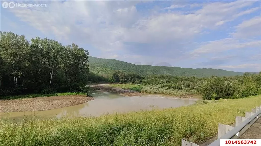 Участок в Горячий Ключ, Горячий ключ (6 м) - Фото 0