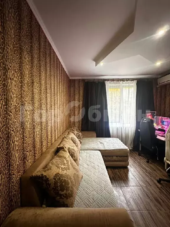 Продается 2-комнатная квартира - Фото 1