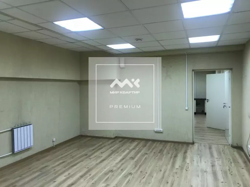 Помещение свободного назначения в Санкт-Петербург Большеохтинский ... - Фото 1