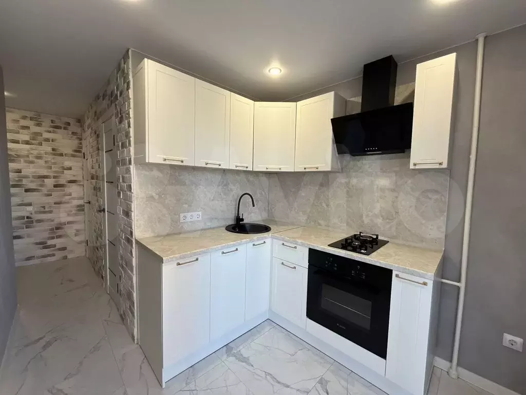 2-к. квартира, 54 м, 7/9 эт. - Фото 0