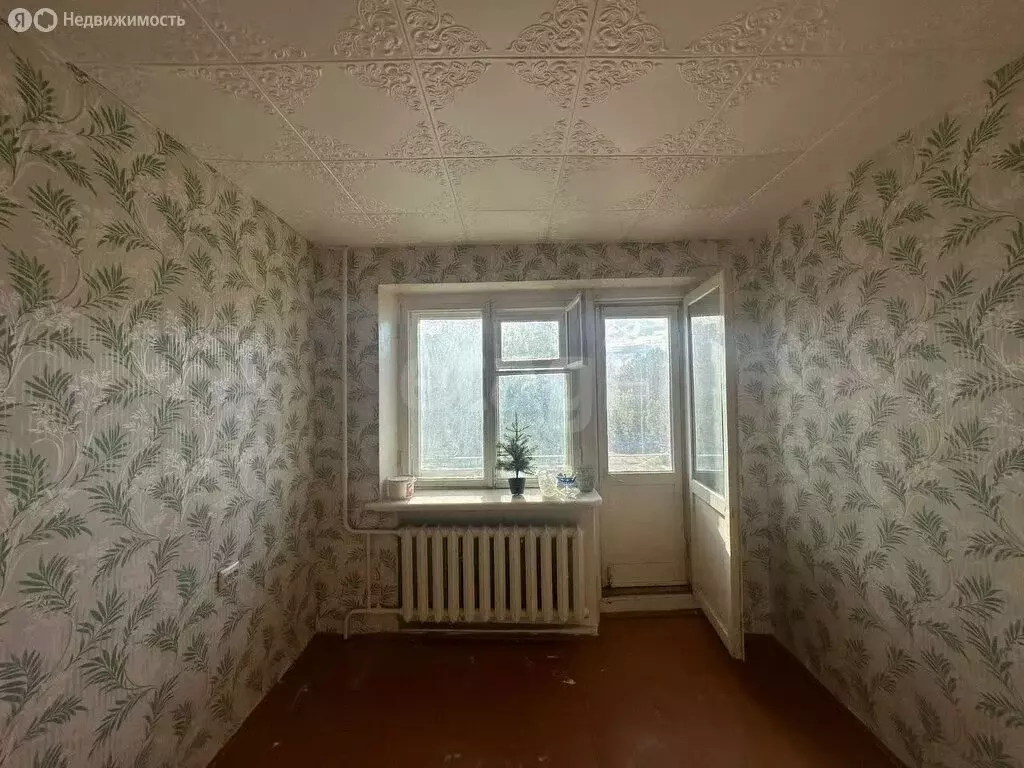 3-комнатная квартира: Ржев, улица Ленина, 24 (61 м) - Фото 1