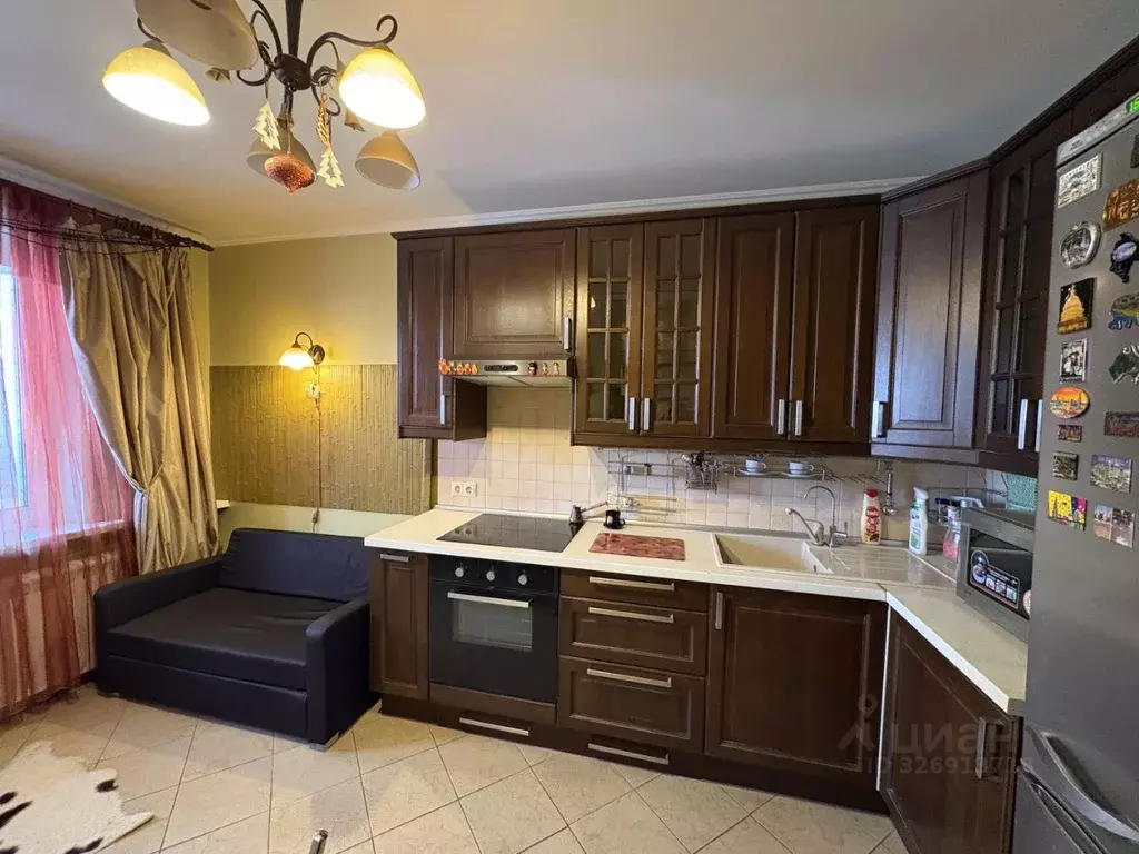 2-к кв. Московская область, Красногорск Успенская ул., 8 (63.2 м) - Фото 2