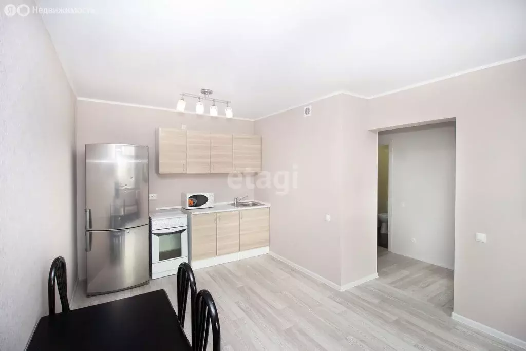 1-комнатная квартира: Тюмень, улица Первооткрывателей, 10 (40 м) - Фото 2