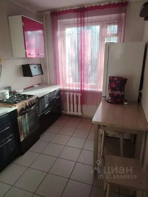 2-к кв. Тверская область, Конаково Торговый проезд, 1 (42.0 м) - Фото 1