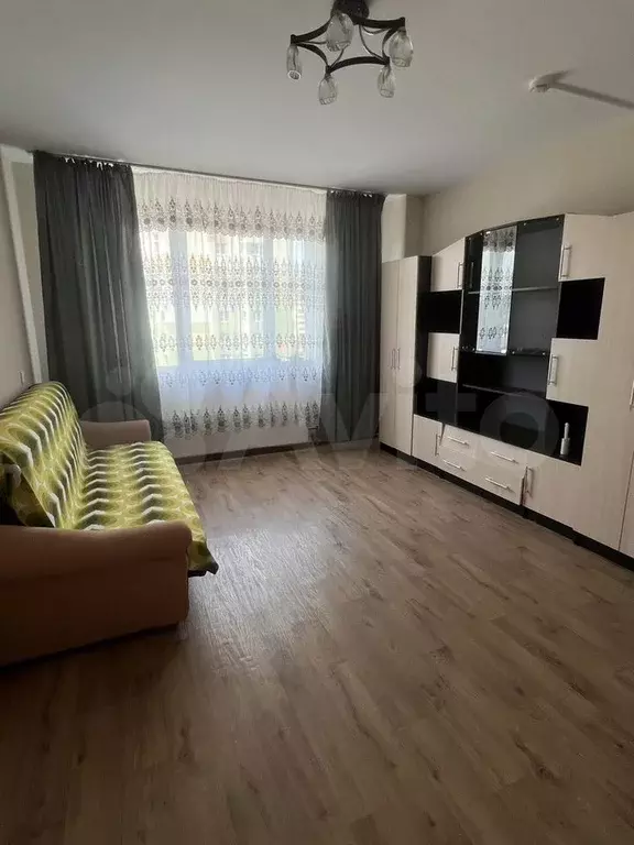 1-к. квартира, 45 м, 5/19 эт. - Фото 0